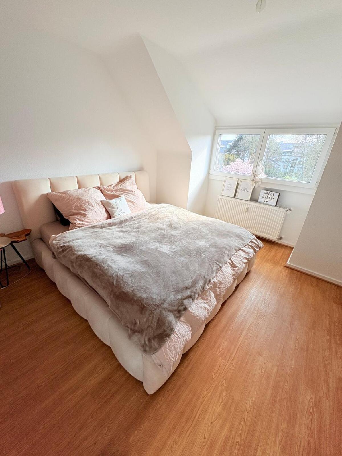 Apartment Cozy In Oberkassel Dusseldorf